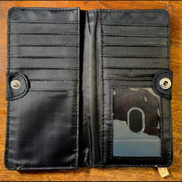 Mundi Slim RFID Wallet in Champagne - Picture 5 of 5